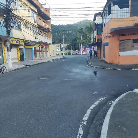 Apes Centro Comercial Vilage 安格拉杜斯雷斯 外观 照片