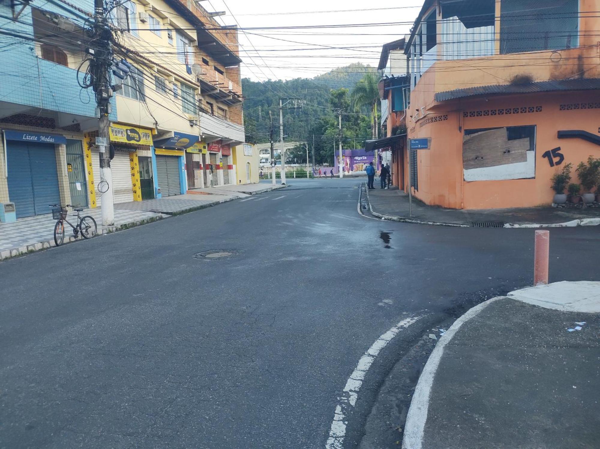 Apes Centro Comercial Vilage 安格拉杜斯雷斯 外观 照片